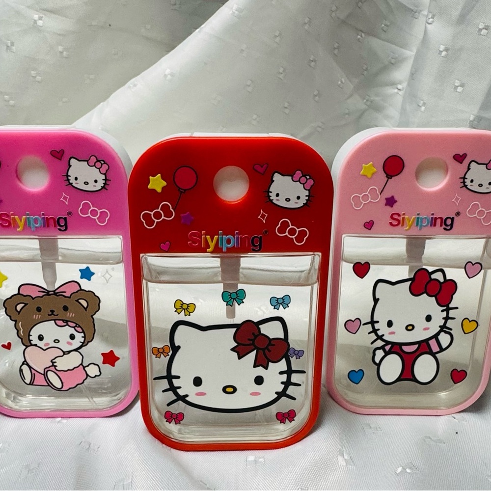 Hello Kitty Phone Stand - Red, Pink
